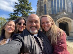 The Rev Peterson Feital and family.